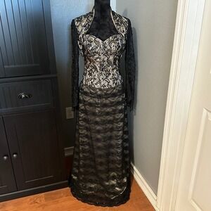 Sue Wong Black Gold Lace Beaded Corset Gown Evening Formal Vintage Y2K Gothic